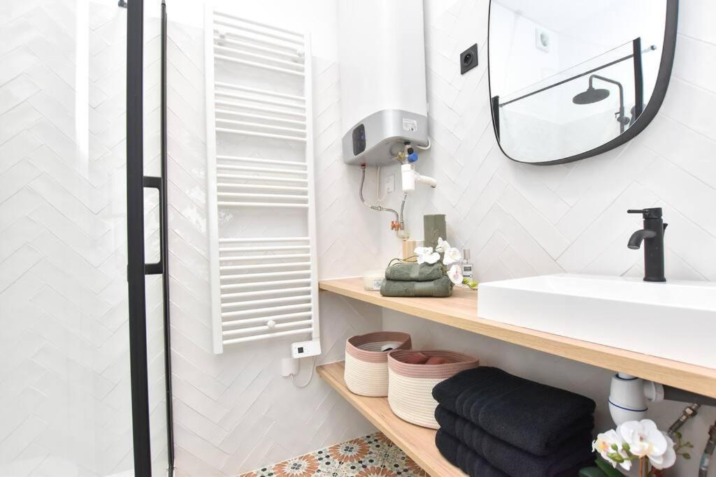 Charming Flat In Montmartre - Imhost Lejlighed Paris Eksteriør billede